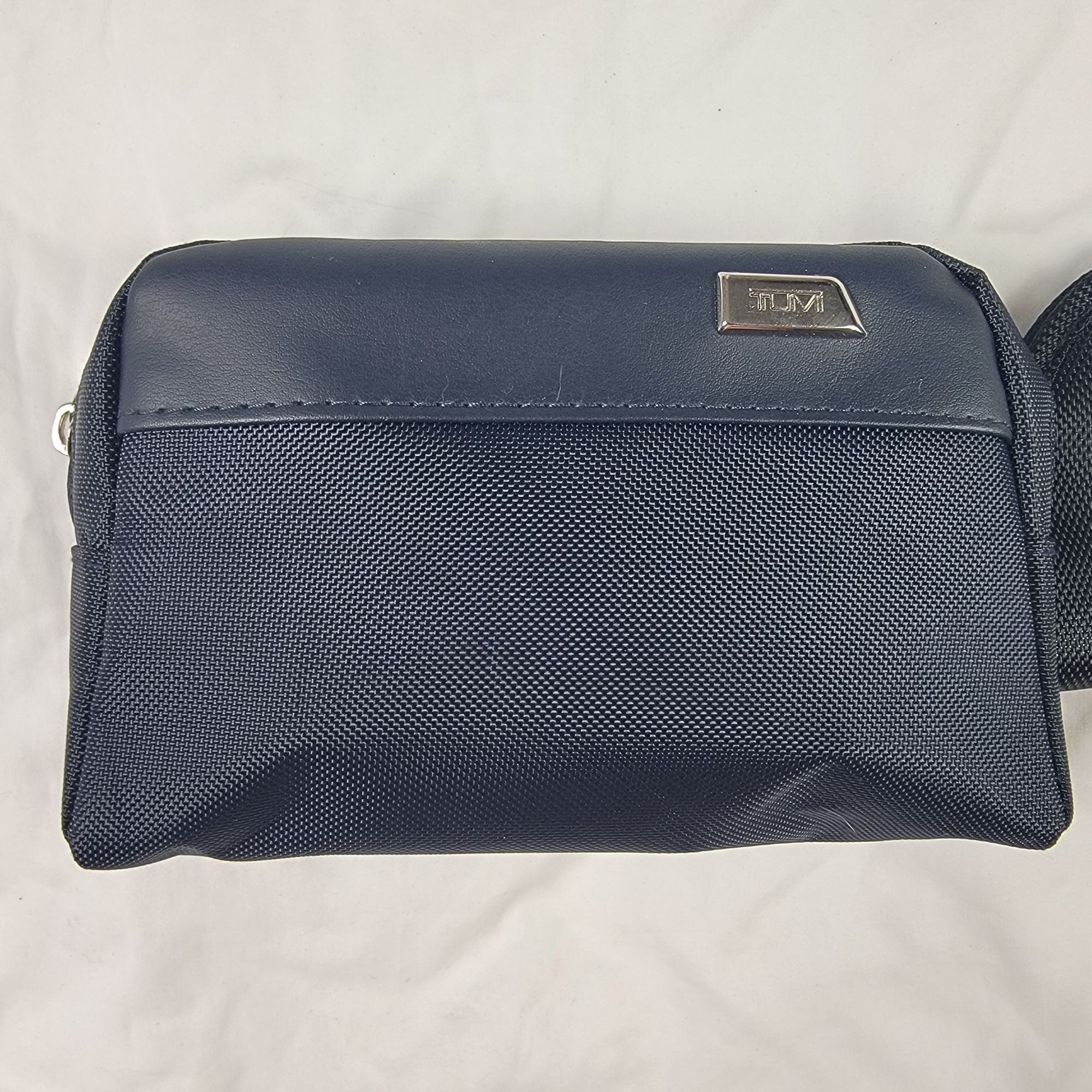 Tumi Tumi For Delta Travel Toiletry Bag Case Set Navy Blue Nylon Size ONE SIZE - 2 Thumbnail