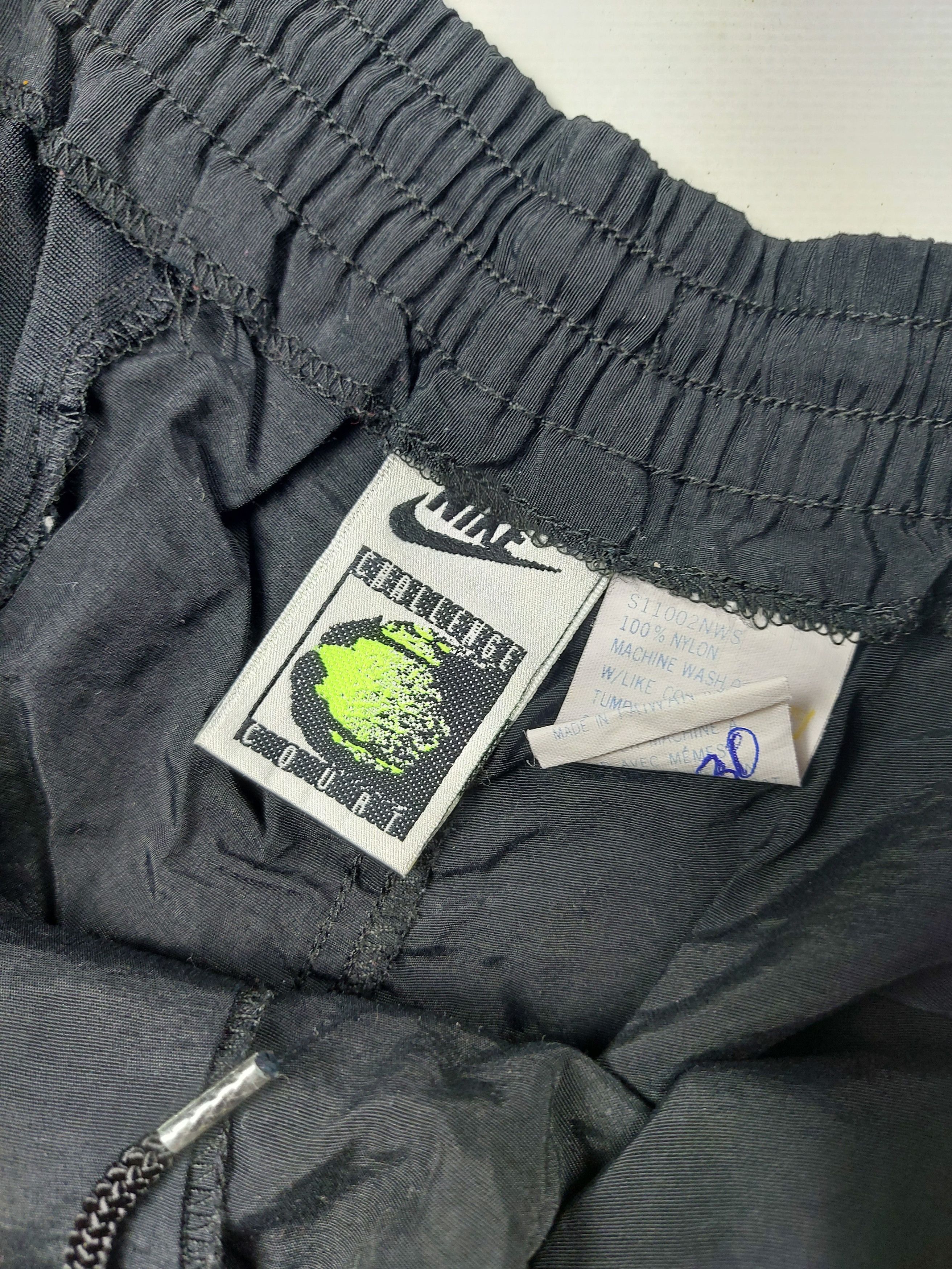 Nike × Vintage Vintage Nike Court Challenge Nylon Short Size US 38 / EU 54 - 4 Thumbnail