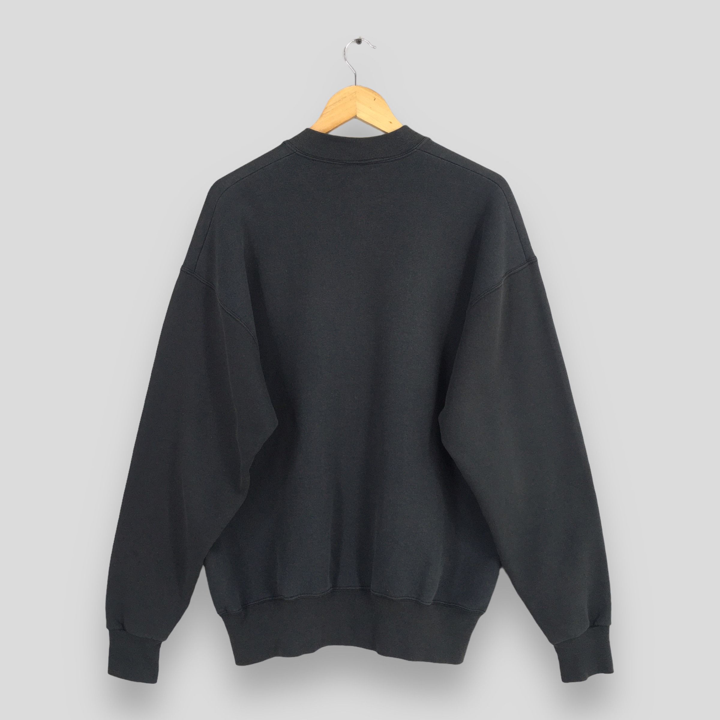 Fruit Of The Loom Vintage New Richmond Tigers High School Sweater XLarge Size US XL / EU 56 / 4 - 6 Thumbnail