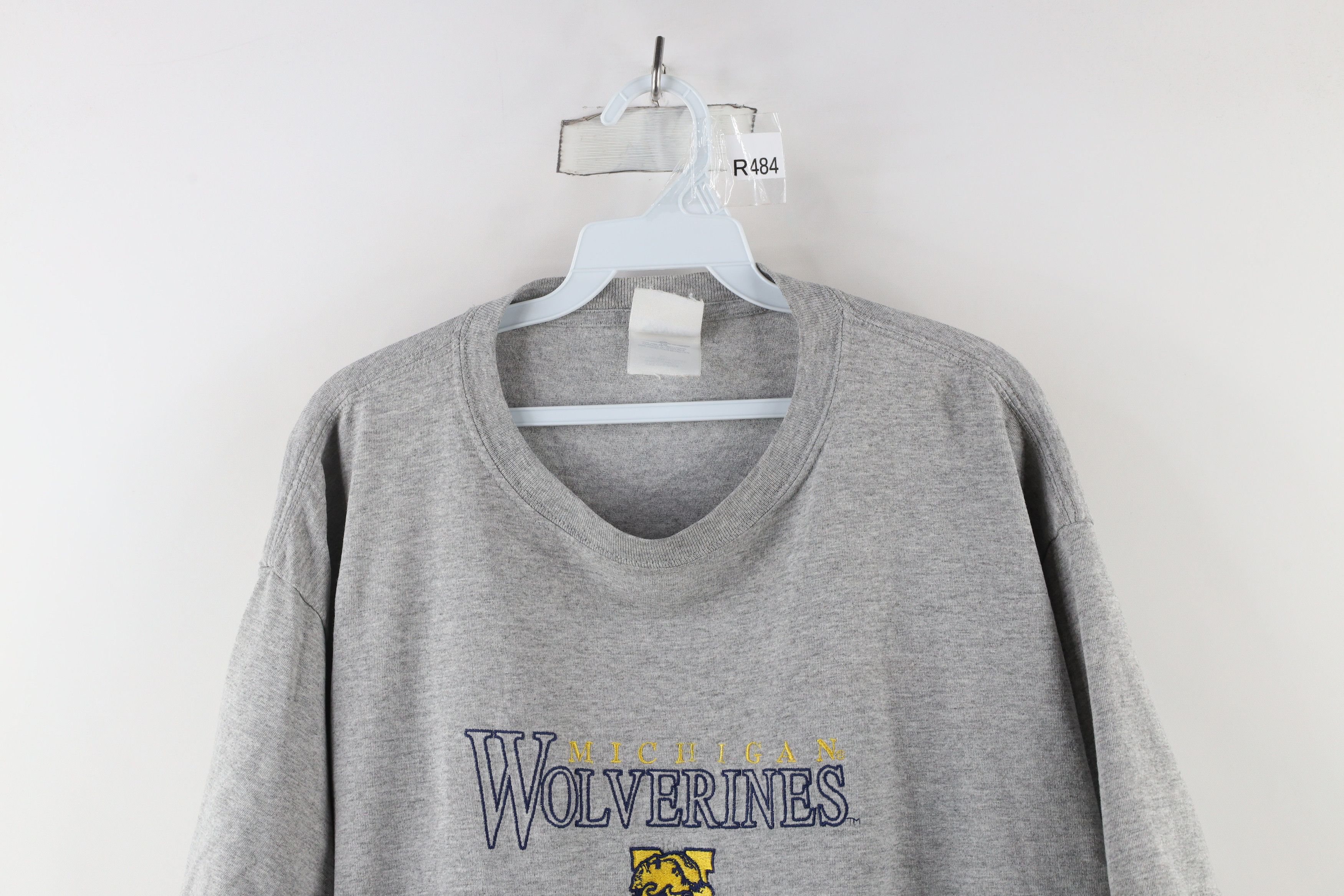 Vintage Vintage 90s University of Michigan Short Sleeve T-Shirt Gray Size US XL / EU 56 / 4 - 2 Thumbnail