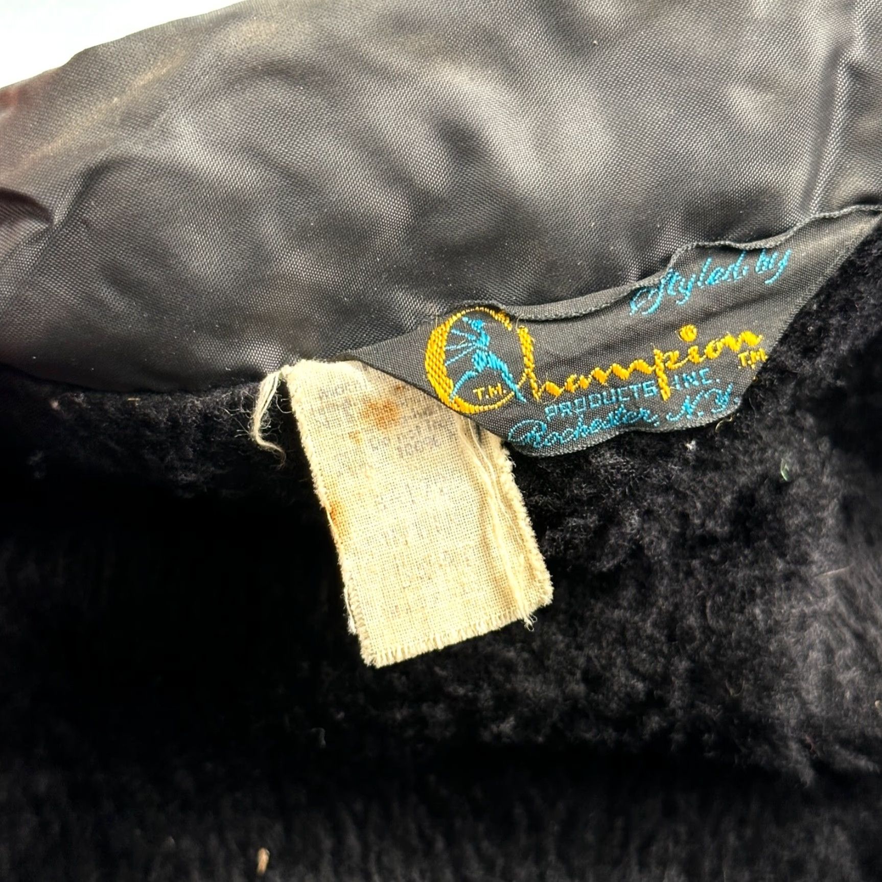 Champion VINTAGE Champion Windbreaker Jacket Black 70s Button Nylon Lined Pockets Men S Regular Size US S / EU 44-46 / 1 - 6 Thumbnail