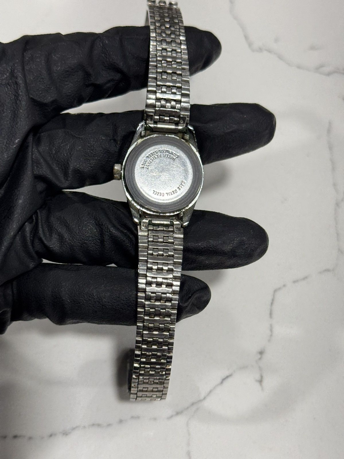 Timex Manual wind Timex w/ fluted bezel & stainless steel bracelet Size ONE SIZE - 22 Thumbnail