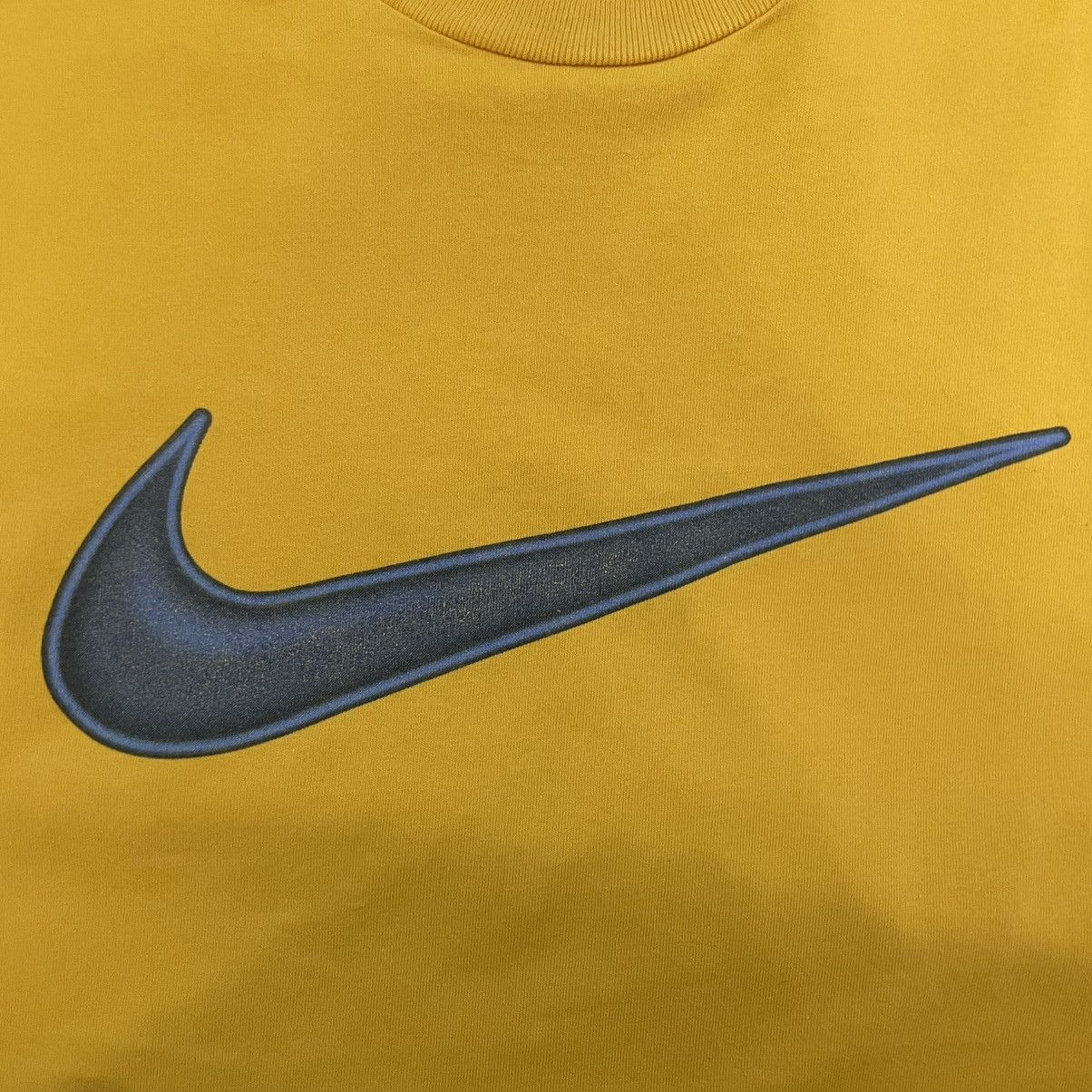 Designer × Vintage vintage Nike T-shirt 90s y2k shirt swoosh center big vtg - Size US L / EU 52-54 / 3 - 8 Thumbnail