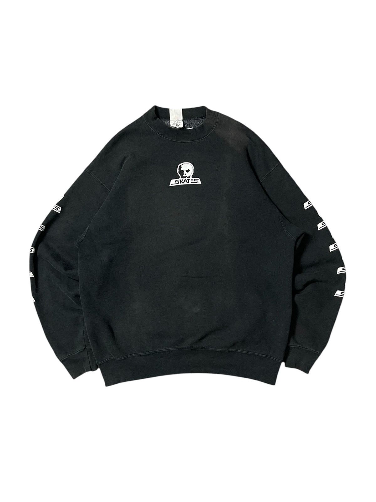 Fruit Of The Loom 90s OG SKULL SKATES SKATEBOARD SWEATSHIRT SUN FADED Size US XL / EU 56 / 4 - 1 Thumbnail