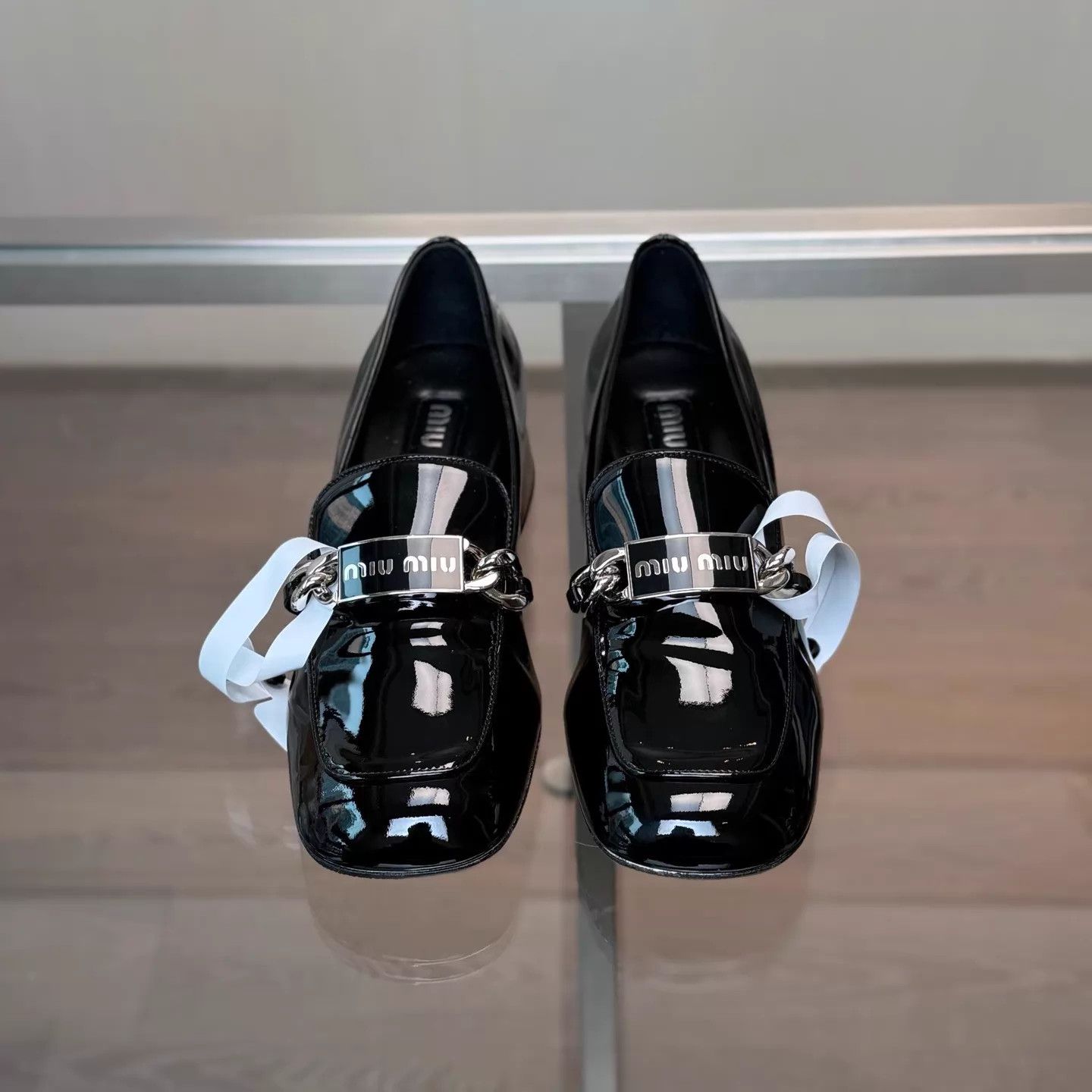 Miu Miu MIU MIU Black Patent Leather Mary Janes Size 38 Size US 7.5 / IT 37.5 - 2 Thumbnail