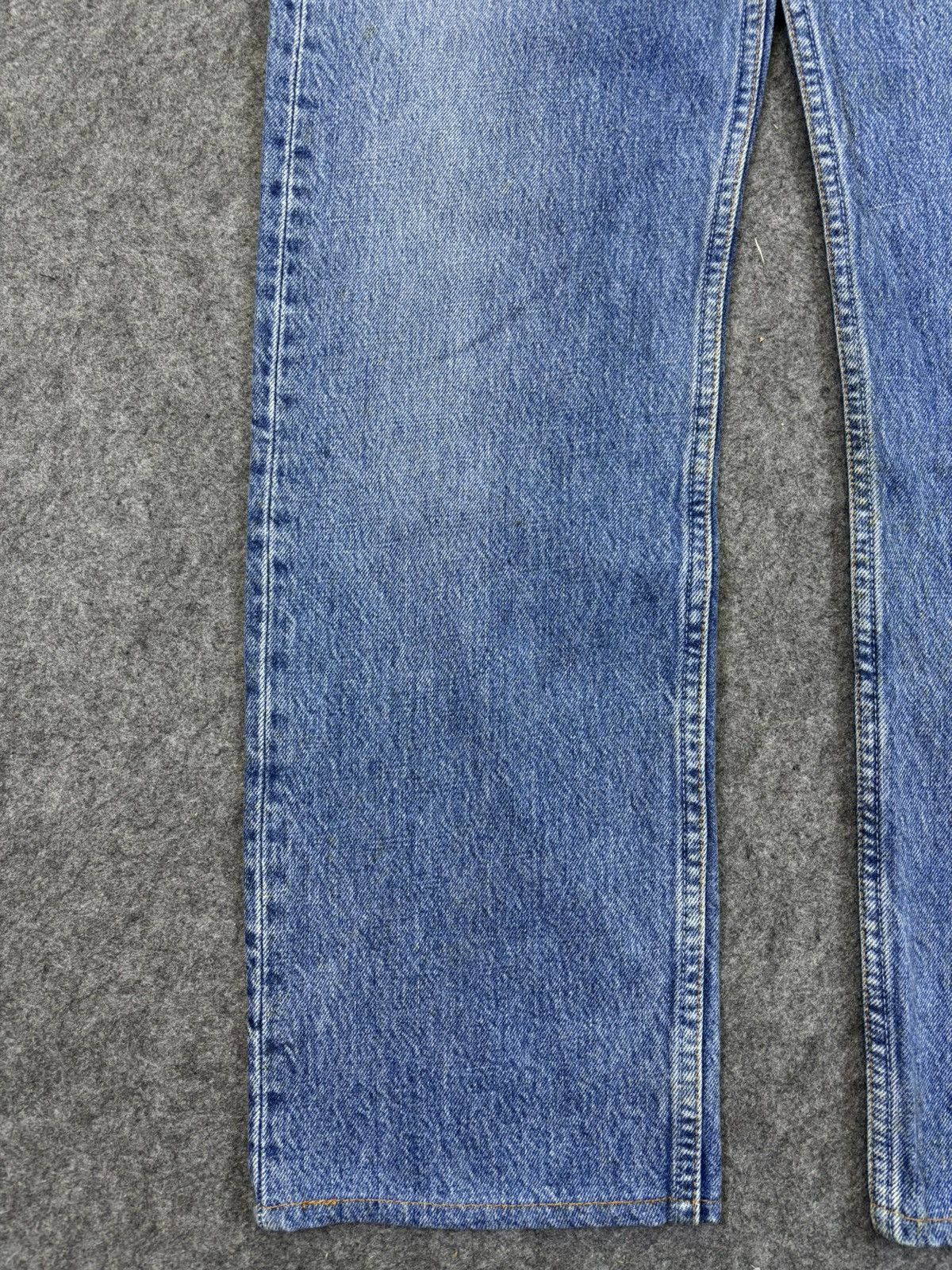 Levi's Vintage Levis 501 Original Cut Medium Wash Denim F966 Size US 31 - 5 Thumbnail