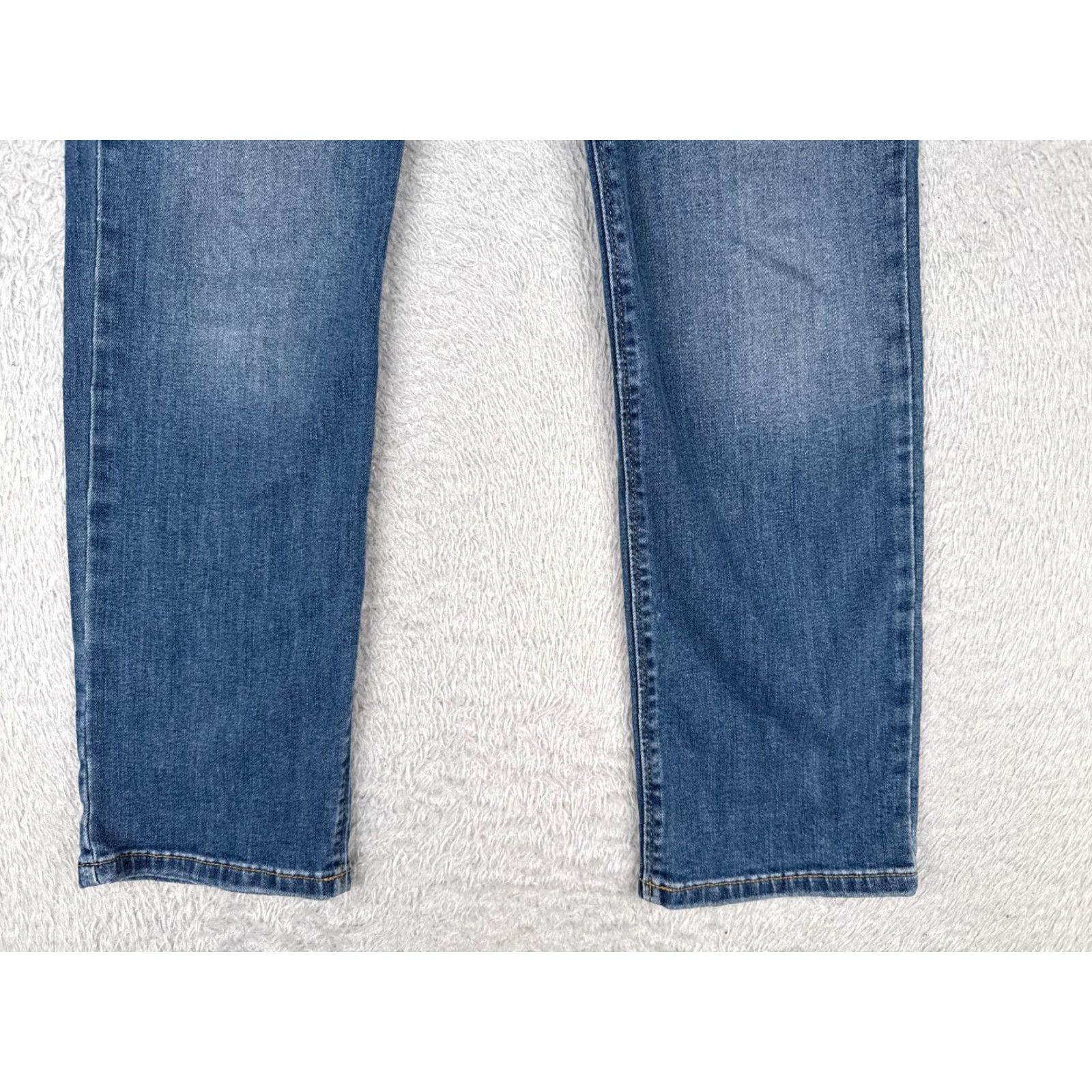 Lee Lee Jeans Junior 3 Blue Denim Regular Fit Straight Leg Mid Rise 27x28 Size 26" / US 2 / IT 38 - 2 Thumbnail