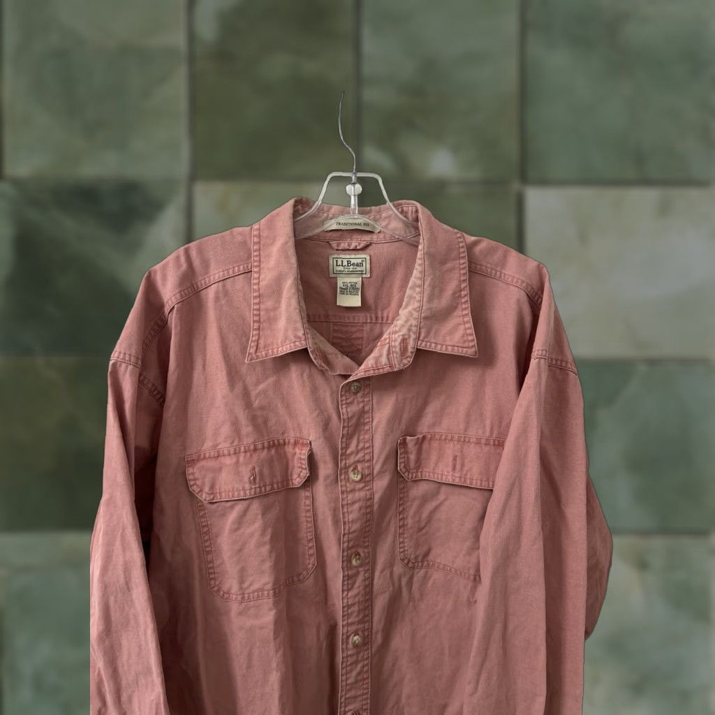 Vintage VINTAGE LL Bean Sunwashed Canvas Shirt Mens 2XL Pink Traditional Fit Button Down Size US XXL / EU 58 / 5 - 1 Thumbnail