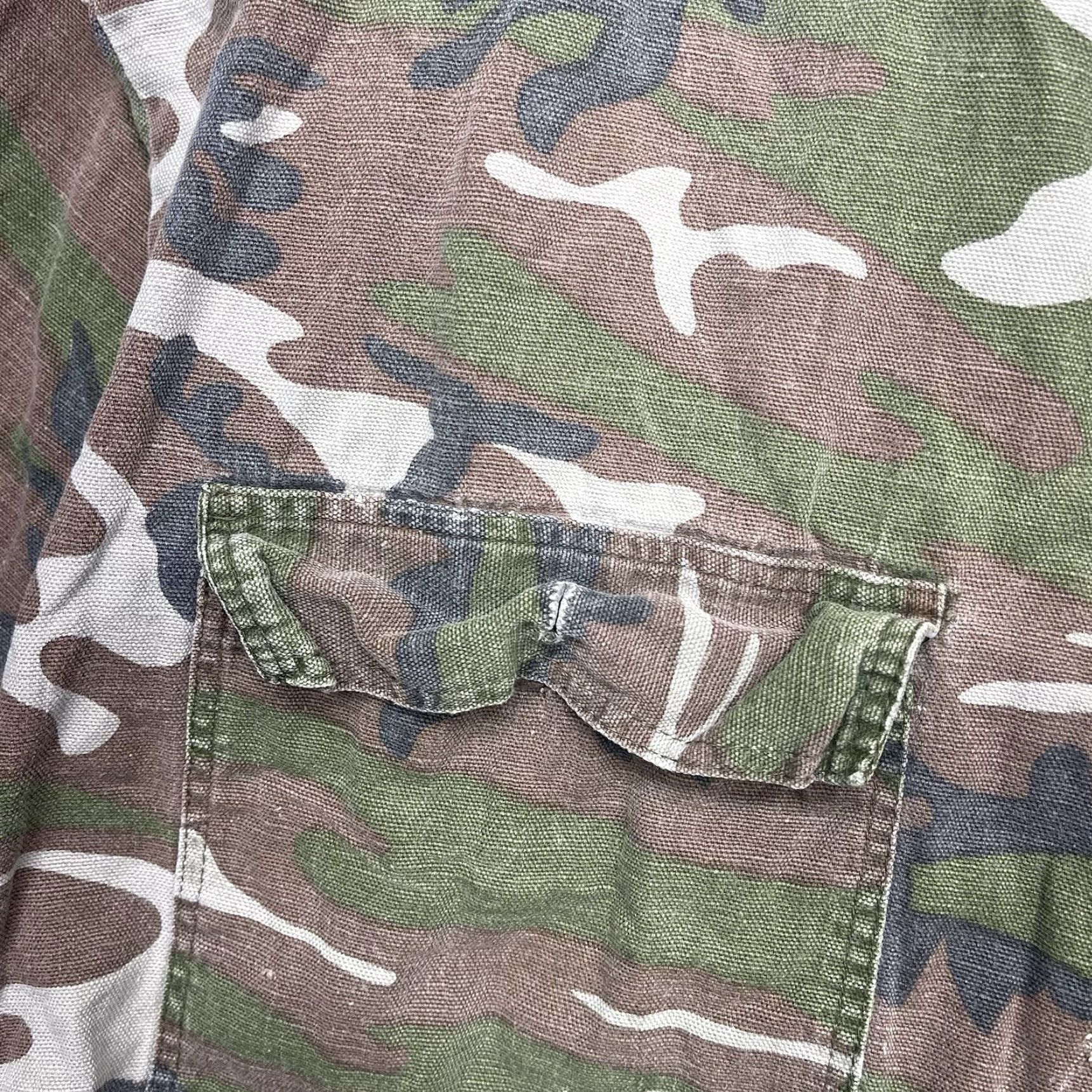Vintage VINTAGE Chief Camouflage Hunting Jacket Mens L Brown Green 60s Button-Up Pockets Army Coat 60s Theme Mens Size US L / EU 52-54 / 3 - 6 Thumbnail