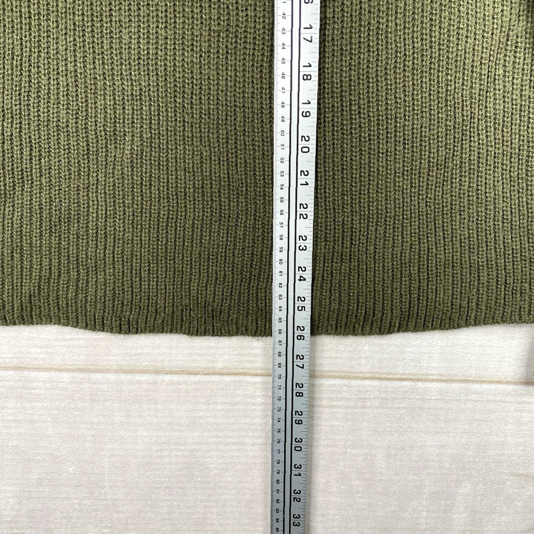 Vintage FRESHMAN 1996 Sweater Womens M Green Cable Knit Round Neck Laced Crochet Silver Grommets Vintage: No (adjusted to rules) Size M / US 6-8 / IT 42-44 - 4 Thumbnail
