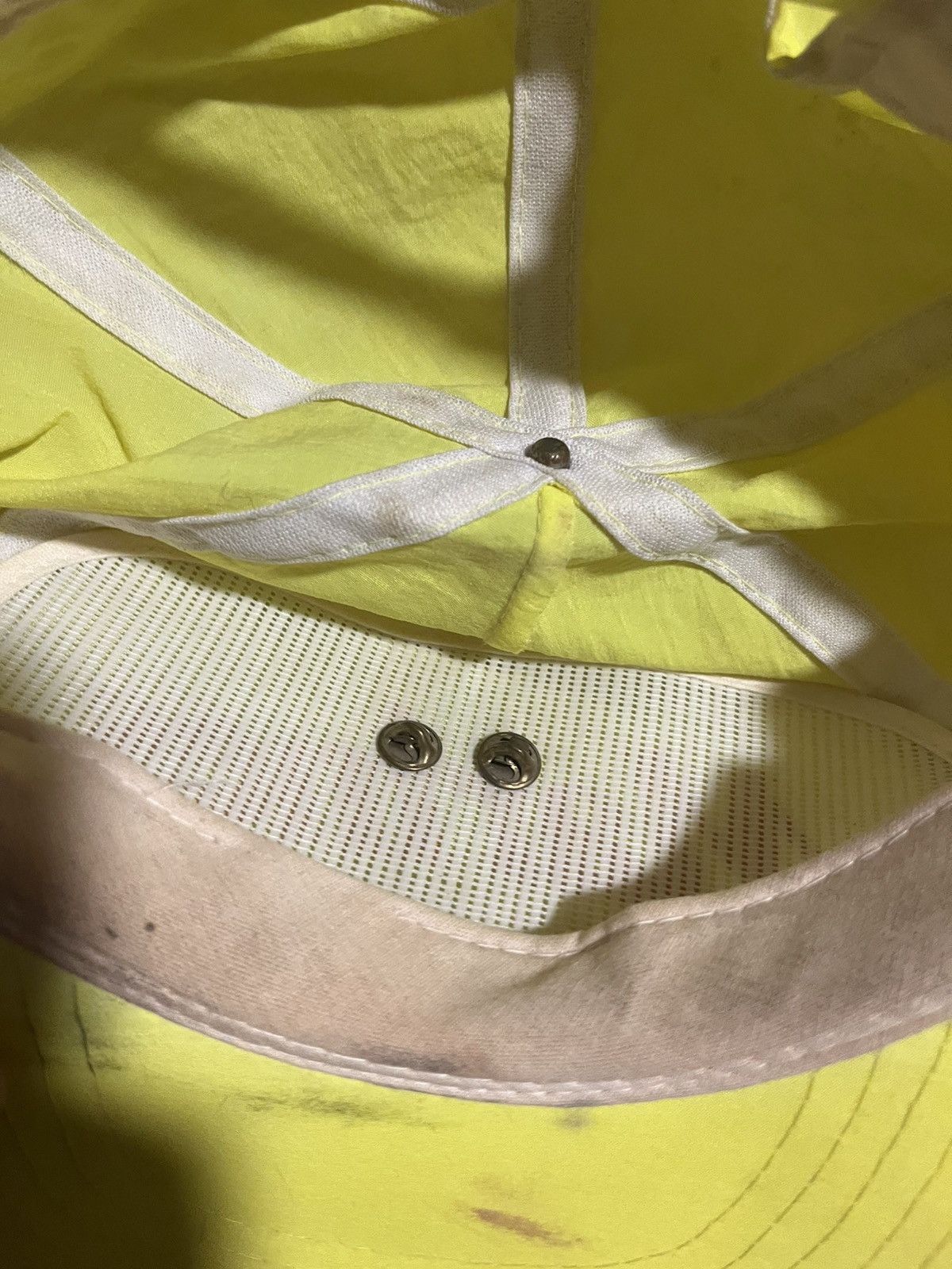 New Era Vintage 90’s Mariners Neon Green Lightweight Trucker Hat Size ONE SIZE - 8 Thumbnail