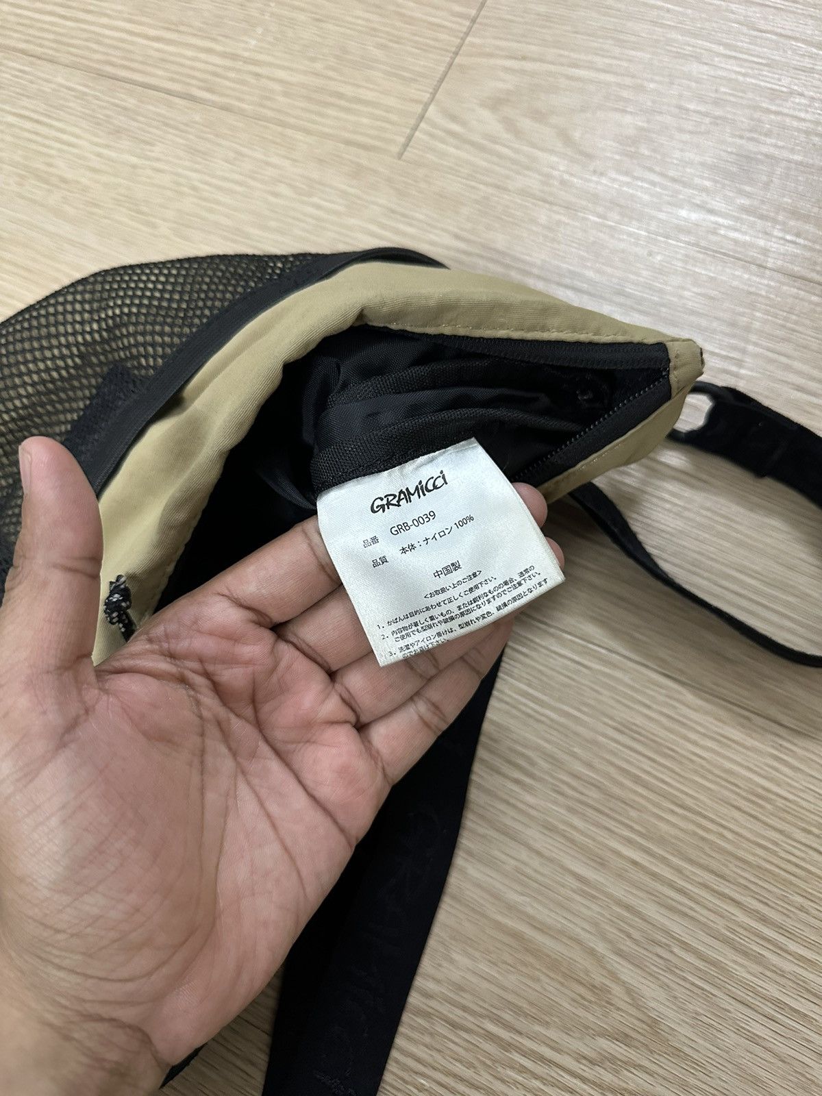 Beauty Beast × Gramicci Very Rare Beautiful Gramicci Adjustable Sacoche Sling Bag Size ONE SIZE - 15 Thumbnail