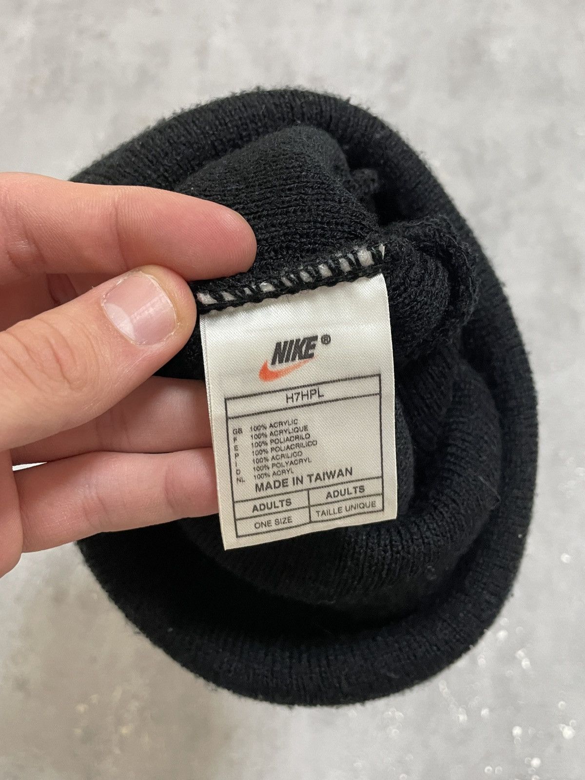 Nike Nike Vintage Nike Y2K 90's Big Swoosh Logo Black Hat Beanie Size ONE SIZE - 6 Thumbnail