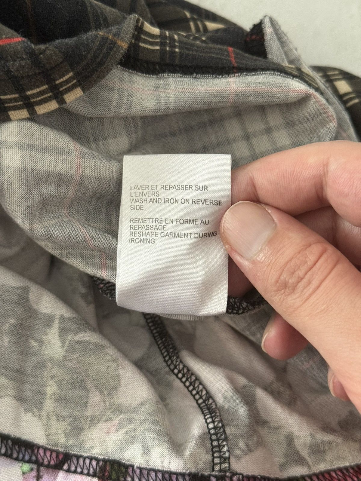 Givenchy Givenchy FW13 Rose Madonna Tshirt Sz.L Size US L / EU 52-54 / 3 - 6 Thumbnail