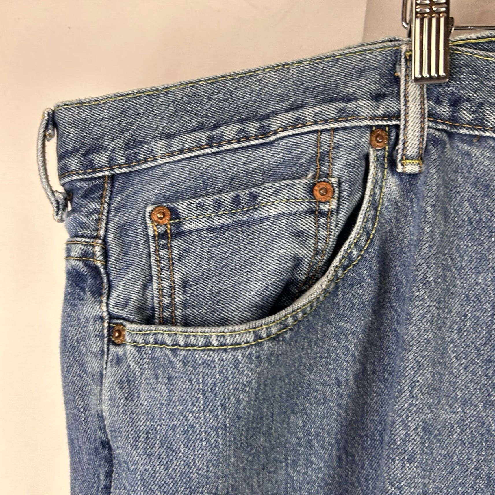 Levi's Levi's Jeans 505 Regular Fit Straight Leg Denim Cotton Blue 54 x 32 Mens Classic Comfort Size US 38 / EU 54 - 4 Thumbnail