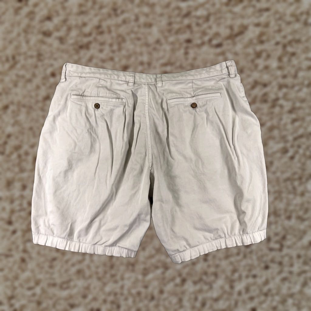 Tommy Bahama Tommy Bahama Shorts Men Flat Front Bermuda Casual Beach 40 Beige Logo Pockets Inseam 10 in Regular Fit Adults Mens Size US 40 / EU 56 - 1 Thumbnail