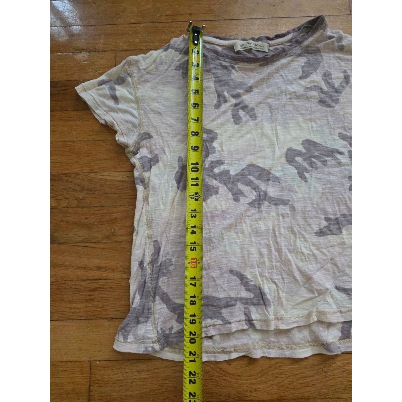 Free People We the Free Women's Camo Maybelle Tee Top Purple XS A001154 Size XS / US 0-2 / IT 36-38 - 7 Thumbnail