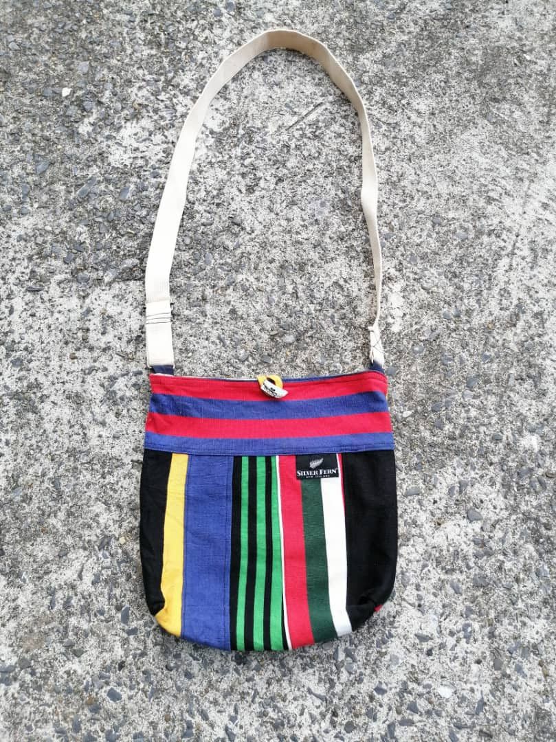 Other Silver Fern New Zealand Colour Block Sling Bag Size ONE SIZE - 1 Thumbnail
