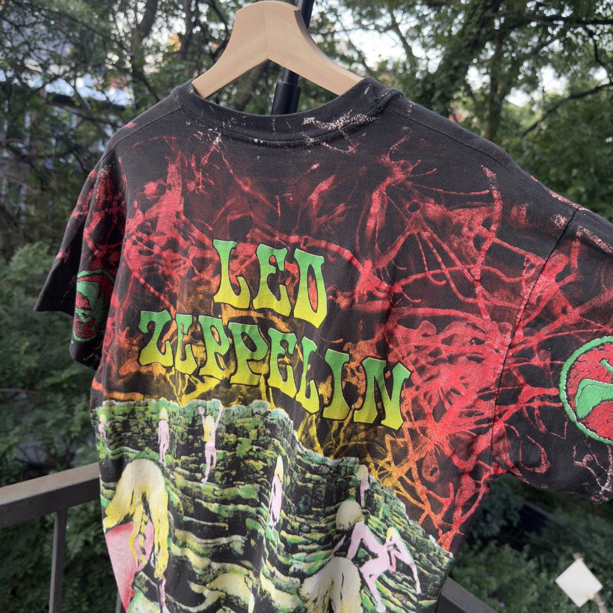 Band Tees 90s Led Zeppelin Thrashed Faded Distressed AOP Band Tee Size US L / EU 52-54 / 3 - 7 Thumbnail