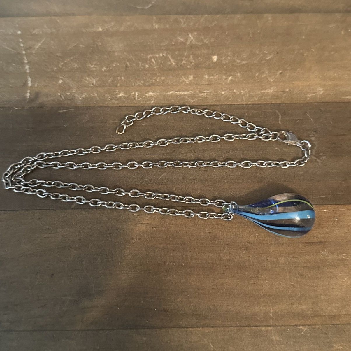 Other Silver tone glass tear drop pendant necklace Size ONE SIZE - 7 Thumbnail