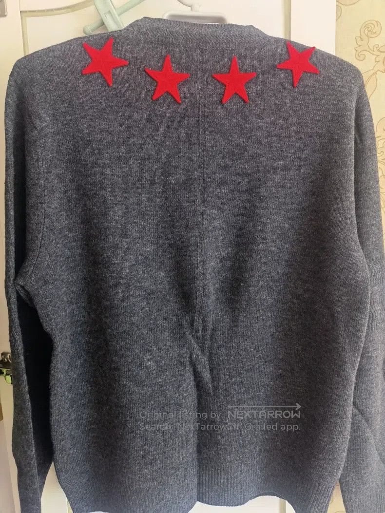 Givenchy Givenchy Collar Five-Star Cashmere Sweater (Size L) Size US L / EU 52-54 / 3 - 3 Thumbnail