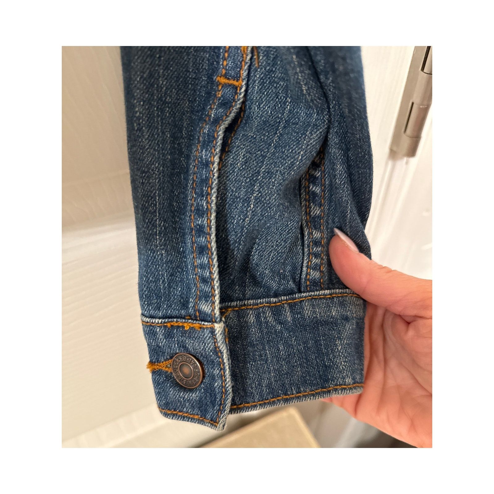 Levi's Levis 2 Pocket Denim Stretch Blank Red Tab Trucker Jacket,M Size M / US 6-8 / IT 42-44 - 5 Thumbnail