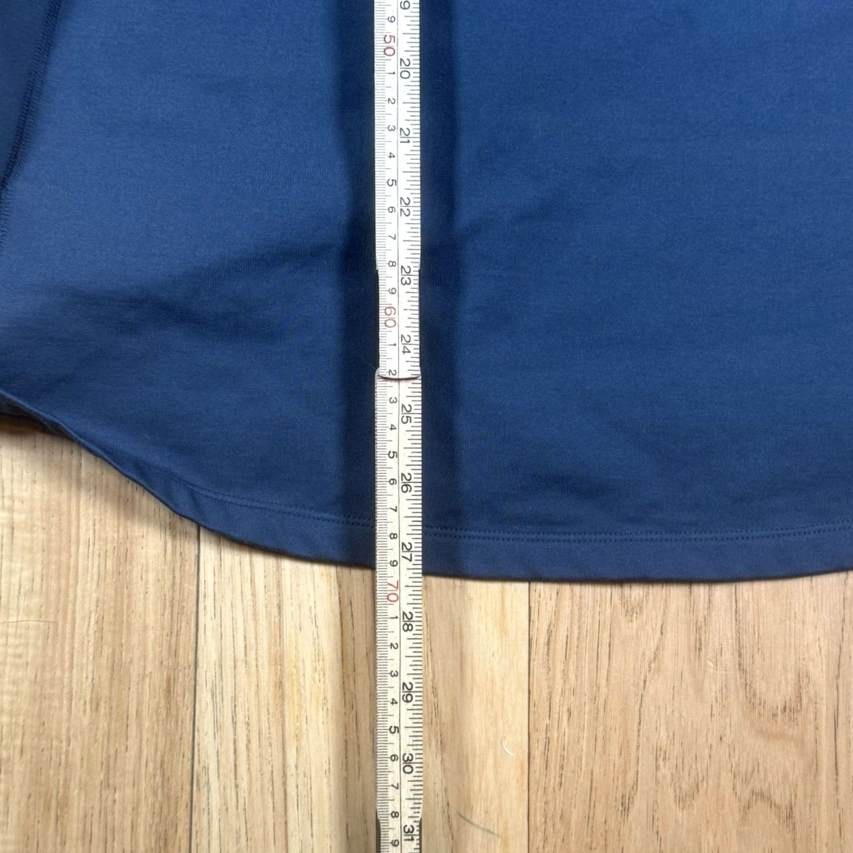 Mountain Hardwear Mountain Hardwear 1/4 Zip 32 Degree Pullover Sweater Womens Large Navy Blue Run Hiking Activewear Ladies L Blue Size L / US 10 / IT 46 - 8 Thumbnail