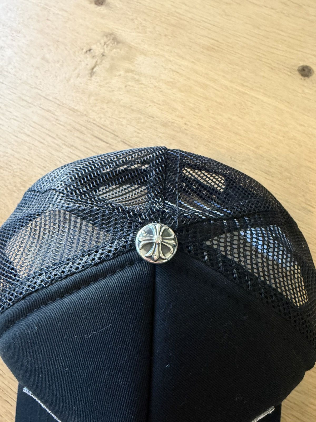 Chrome Hearts CHROME HEARTS MALIBU Exclusive Logo Trucker Hat DS Size ONE SIZE - 3 Thumbnail