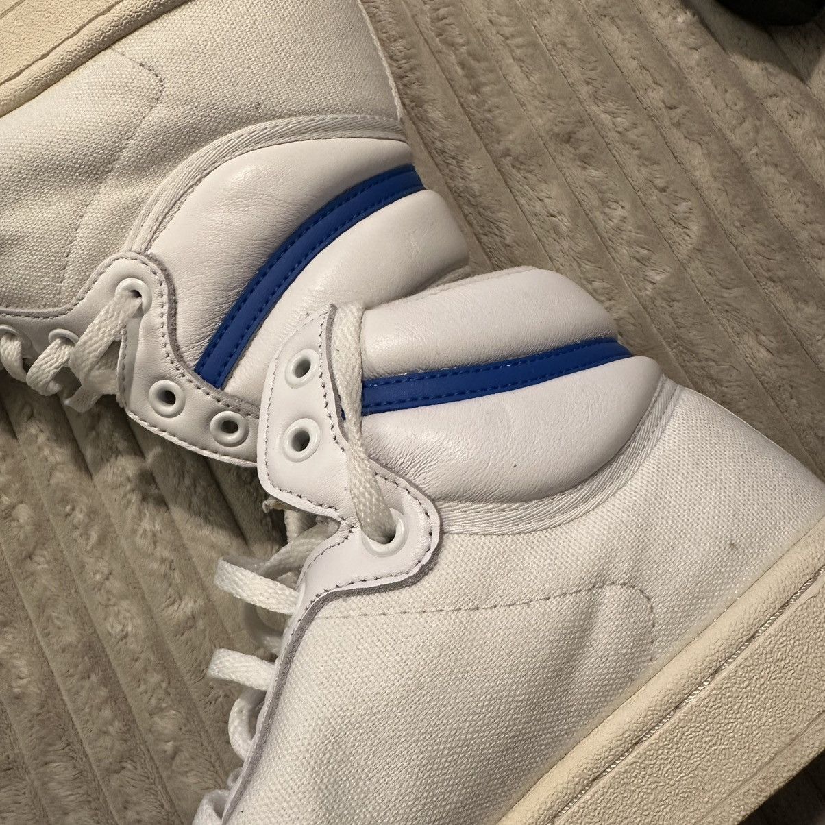 Adidas adidas Americana Hi Size US 7 / EU 40 - 4 Thumbnail