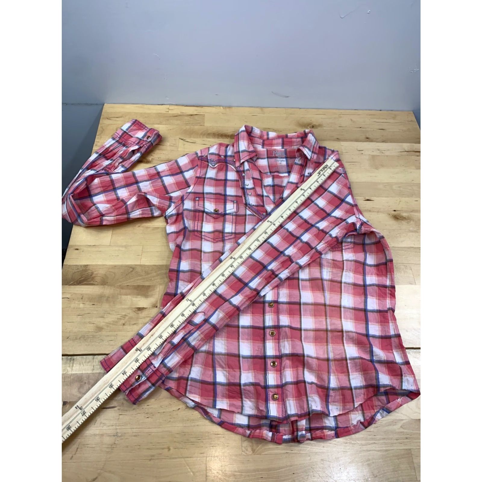 Wrangler Wrangler Shirt Rock 47 Plaid Red Western Cowgirl Button-Up M Women Size Red Wrangler Rock 47 Plaid Button-Up Western Cowgirl Shirt M Red Size M / US 6-8 / IT 42-44 - 5 Thumbnail