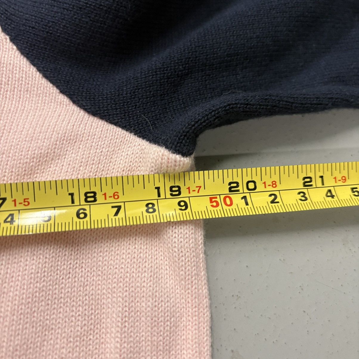 Tommy Hilfiger Vtg Tommy Hilfiger Colorblock Crewneck Sweater Small Size S / US 4 / IT 40 - 3 Thumbnail