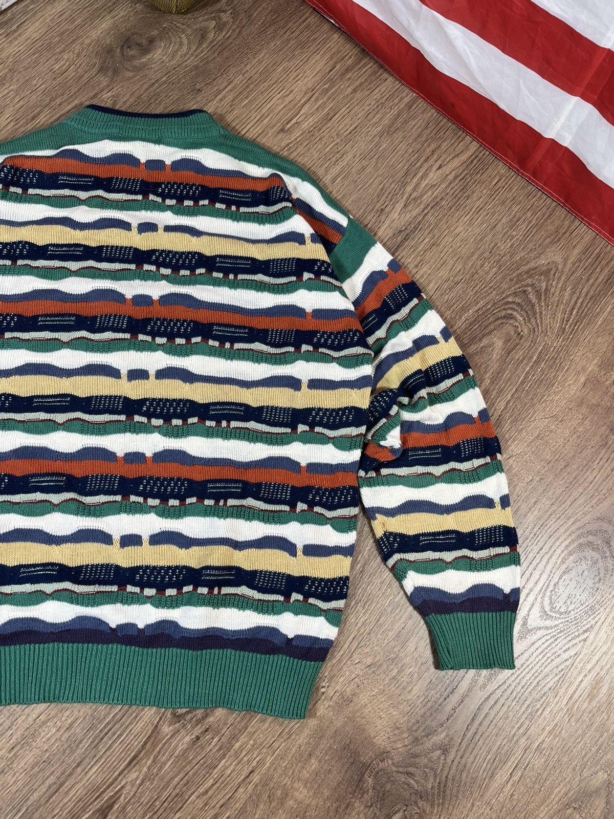 Designer Vintage Coogi Style Sweater Italy Size US L / EU 52-54 / 3 - 10 Thumbnail