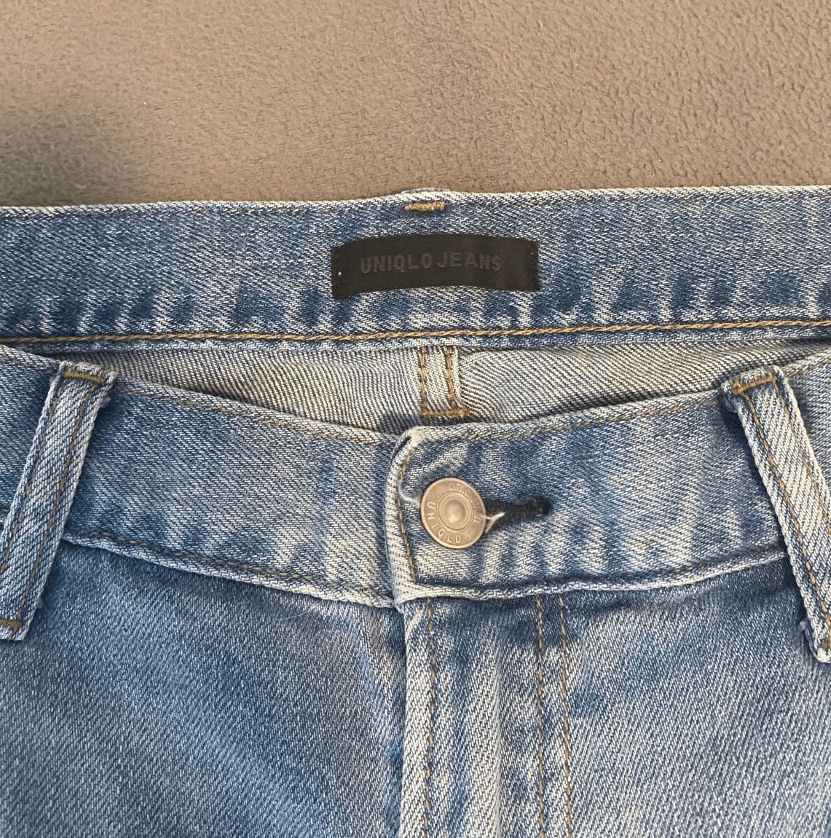 Uniqlo Uniqlo Light Blue Slim Straight Low Rise Kaihara Denim 35W Size US 35 - 3 Thumbnail