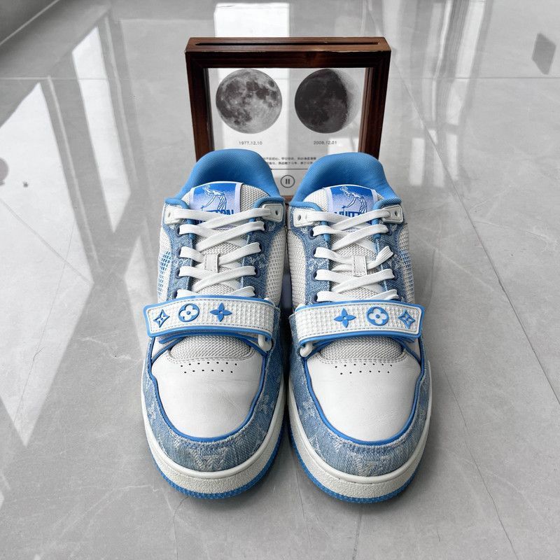 Louis Vuitton Louis Vuitton Trainer Velcro Fashion Sneakers Blue White -2 Size US 8.5 / IT 38.5 - 1 Thumbnail