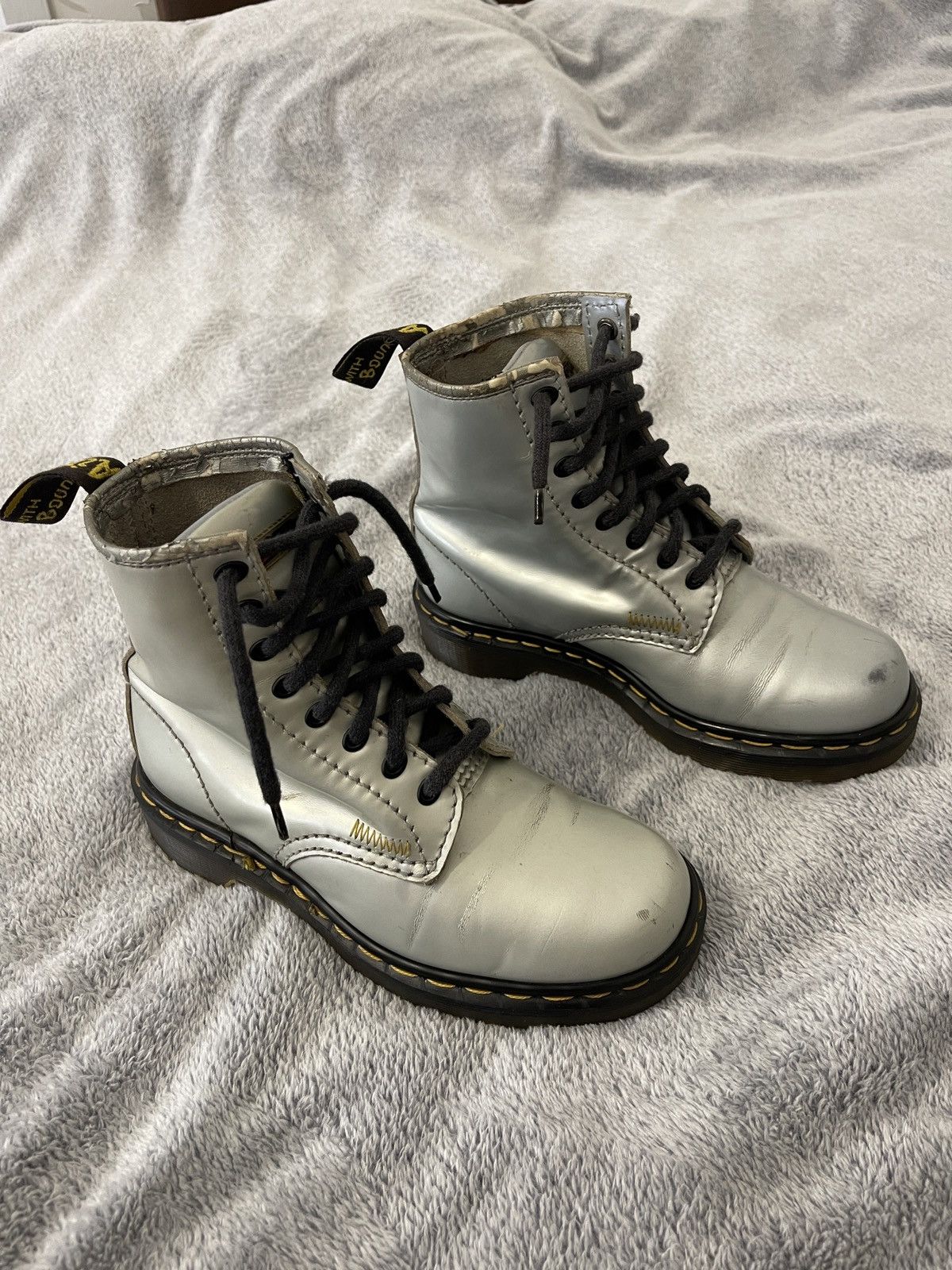 Dr. Martens Dr. Martens made in England aw612 vintage silver boots Size US 7 / IT 37 - 2 Thumbnail