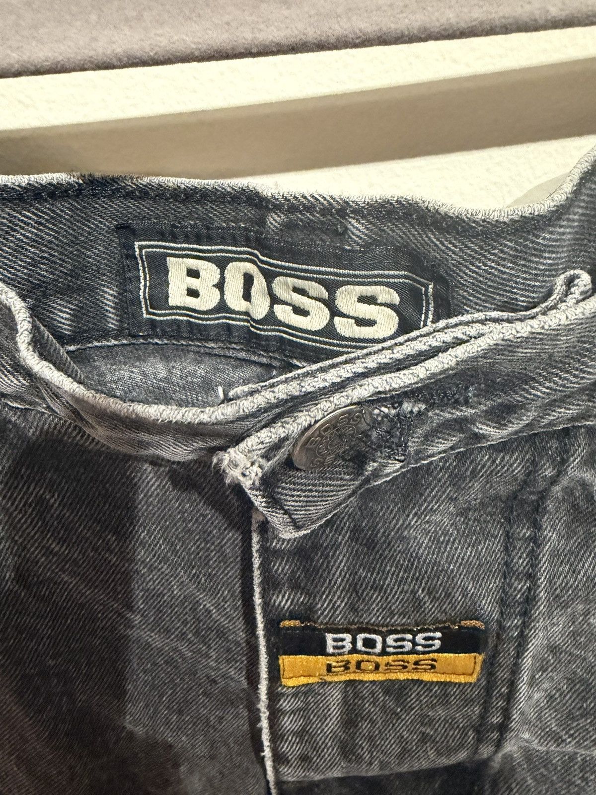 Hugo Boss Vintage Boss Shorts Mens 30 Black Denim Size US 30 / EU 46 - 4 Thumbnail