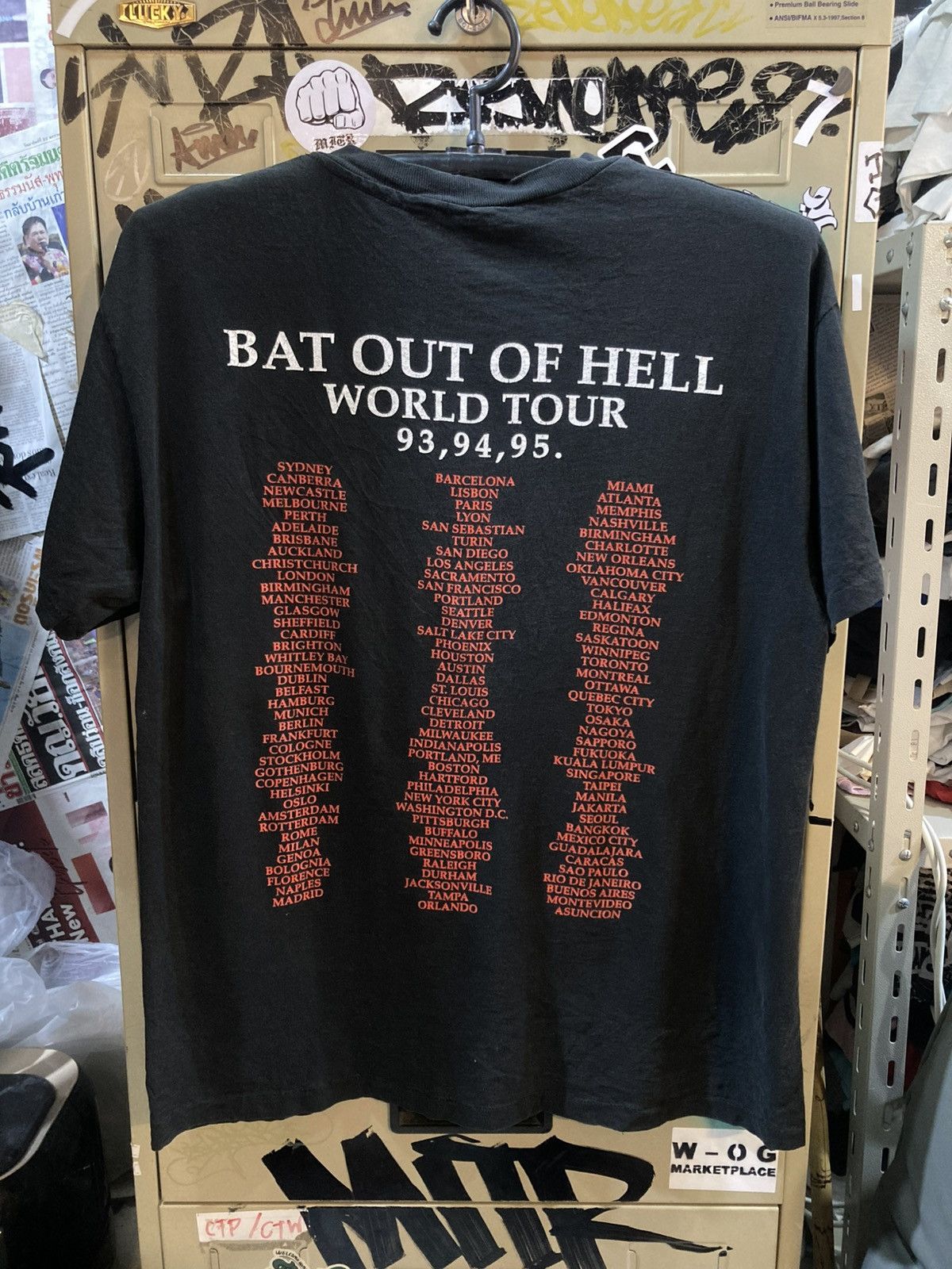 Band Tees Meat Loaf vintage tee 1995 Size US L / EU 52-54 / 3 - 5 Thumbnail