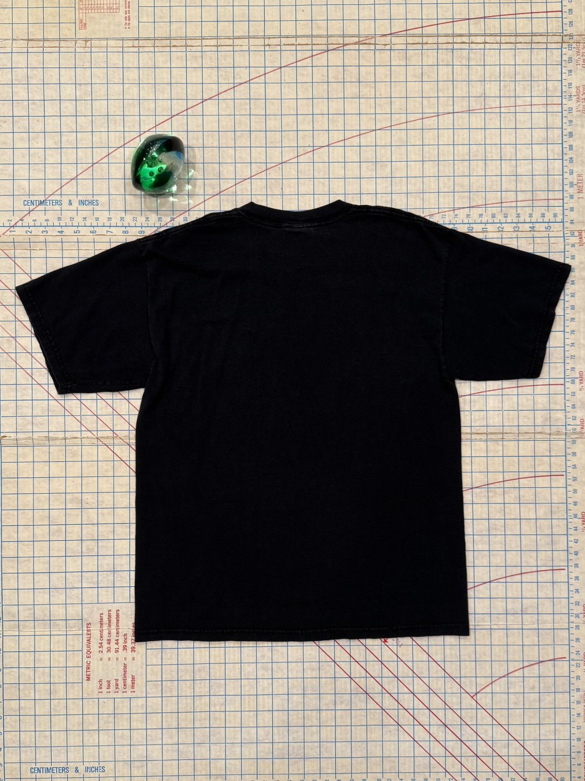 Vintage Vintage Betty Page Pin Up Tee Black Mens Size Large 1999 Size US L / EU 52-54 / 3 - 9 Thumbnail