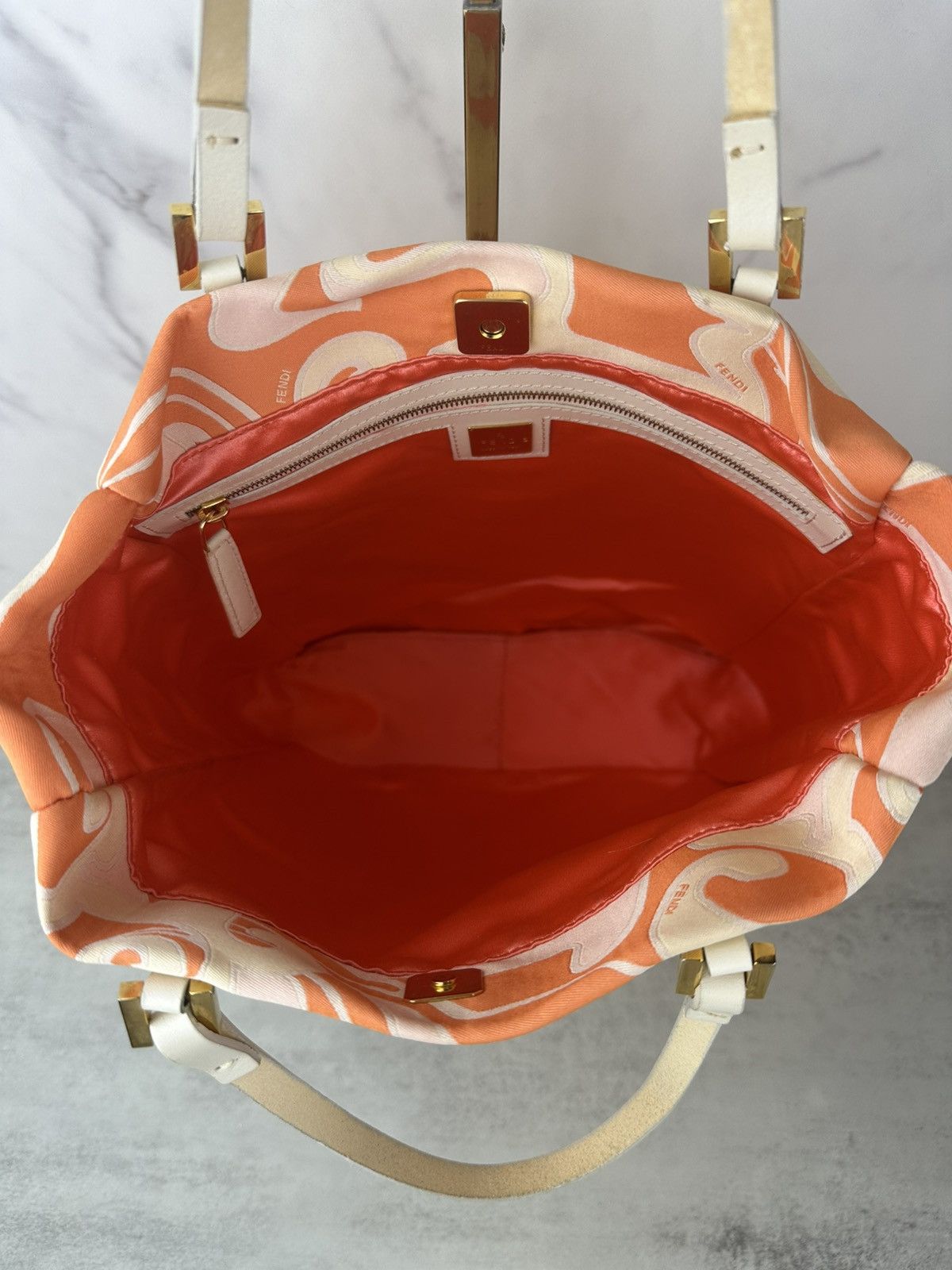 Fendi Fendi Orange Swirl Tote Size ONE SIZE - 10 Thumbnail