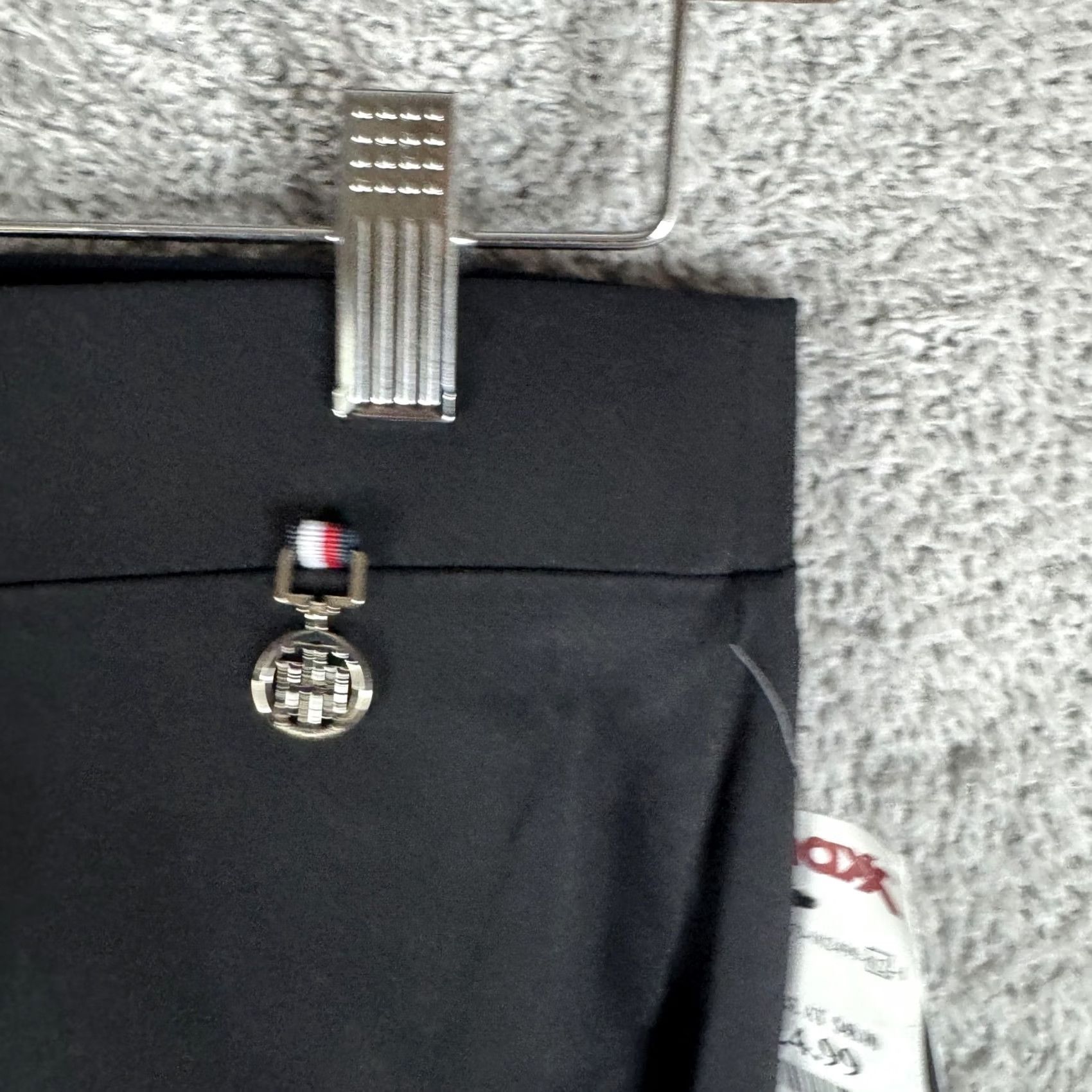 Tommy Hilfiger Tommy Hilfiger Suit Pants Womens 4 Black Slim Stretch Tailored Workwear Office Pants Suit Size 27" / US 4 / IT 40 - 3 Thumbnail