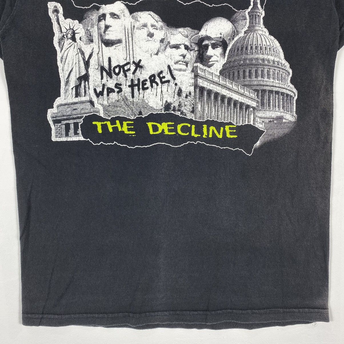 Band Tees × Vintage Vintage 00's NOFX The Decline Album Punk Rock Band Tee Size US S / EU 44-46 / 1 - 6 Thumbnail