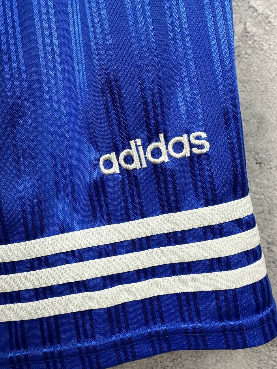 Adidas Adidas Made in England Vintage 90s Blue 3-Stripes Shorts Size US 32 / EU 48 - 6 Thumbnail