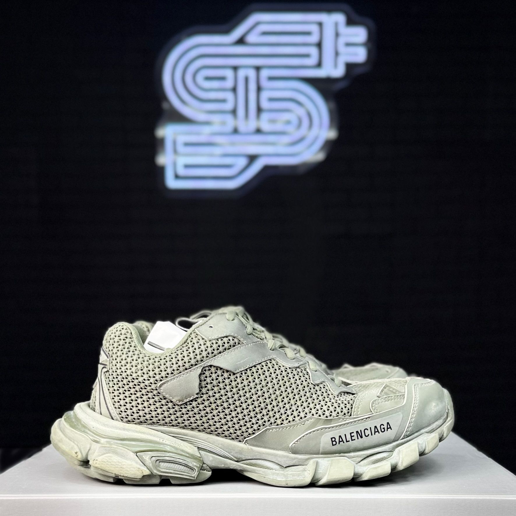 Balenciaga Balenciaga Track 3.0 Runner Sneaker Size US 7.5 / EU 40-41 - 2 Thumbnail
