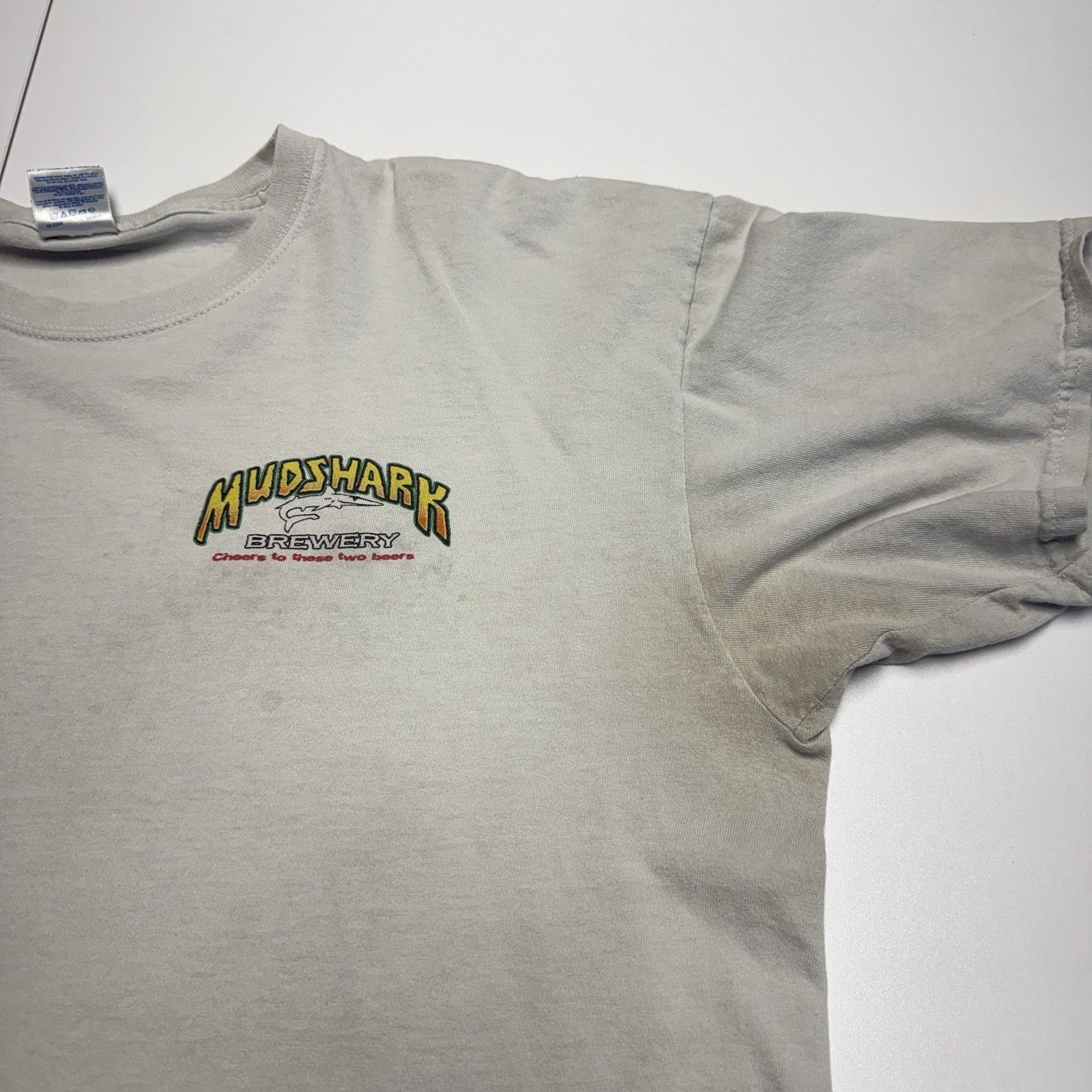 Vintage Vintage MudShark Brewery T Shirt Mens XL Y2K Short Sleeve Size US XL / EU 56 / 4 - 5 Thumbnail