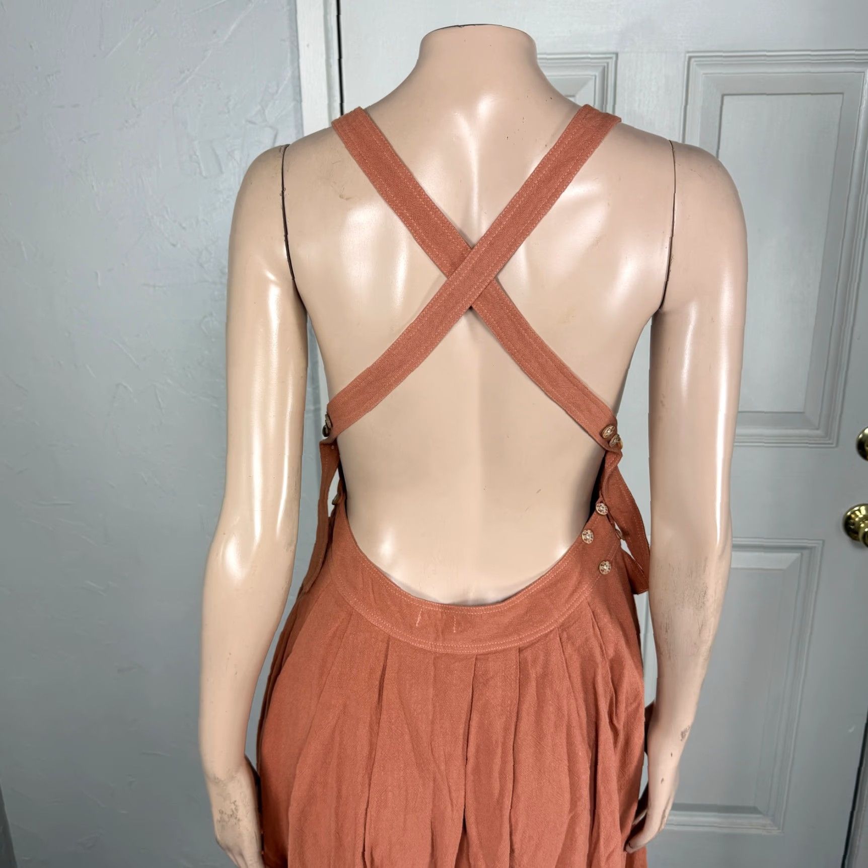 Vintage Lelasilk Women's Dress Apron Sleeveless Cotton Open Back Pockets LL20 - Salmon Orange Solid Knit Knee Length Casual Square Neck Sleeveless Dress Size S / US 4 / IT 40 - 6 Thumbnail