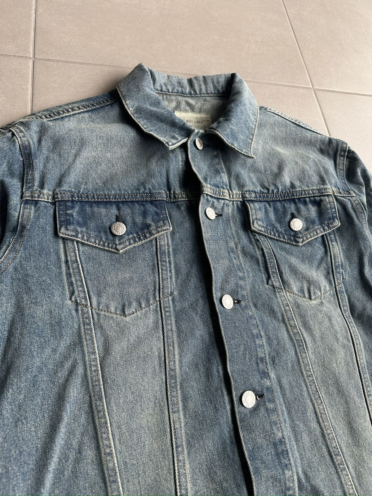 Helmut Lang Helmut Lang Circa 2000’s vintage sanded denim trucker jacket Size US M / EU 48-50 / 2 - 5 Thumbnail