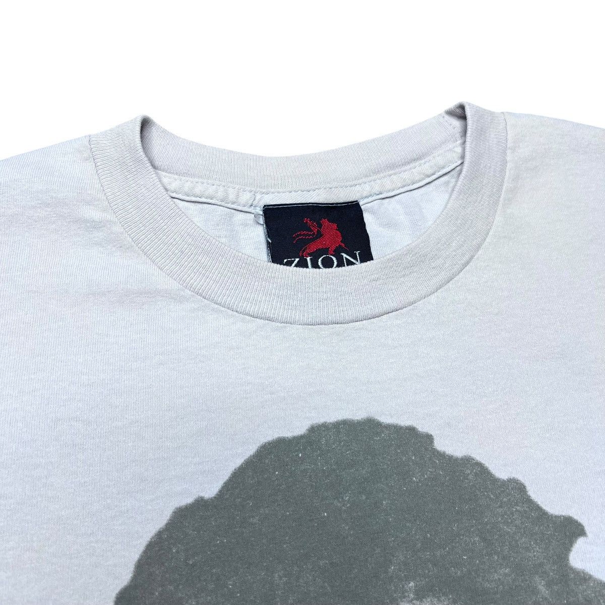 Band Tees × Vintage × Zion Rootswear Vintage 2002 Jimi Hendrix Zion Rootswear Graphic Band Tee Size US XL / EU 56 / 4 - 4 Thumbnail