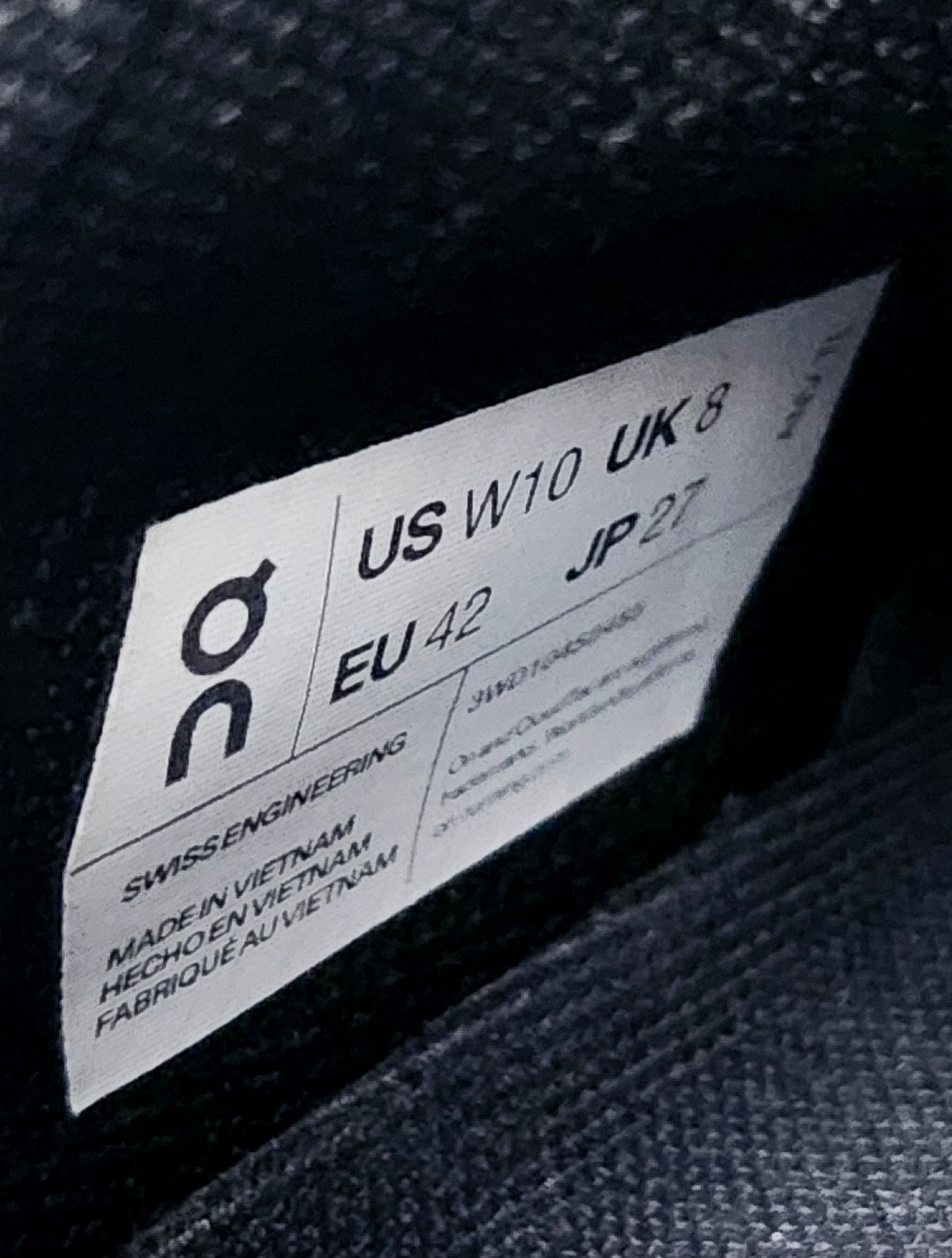 On On Cloud Swift 3 running sneakers Black white SZ 10 Women's Size US 10 / IT 40 - 6 Thumbnail
