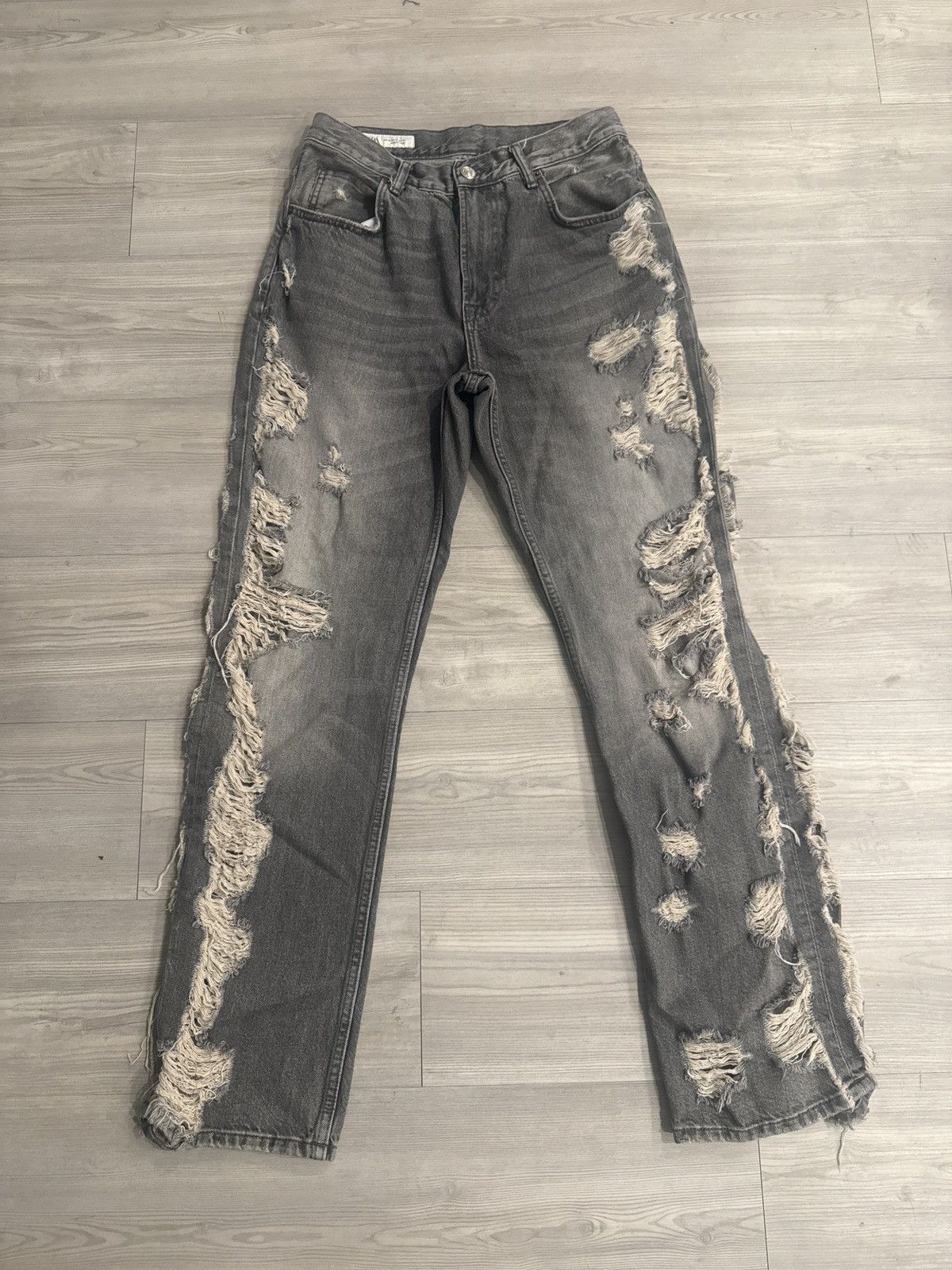 Zara Zara distressed denim Size US 31 - 1 Thumbnail