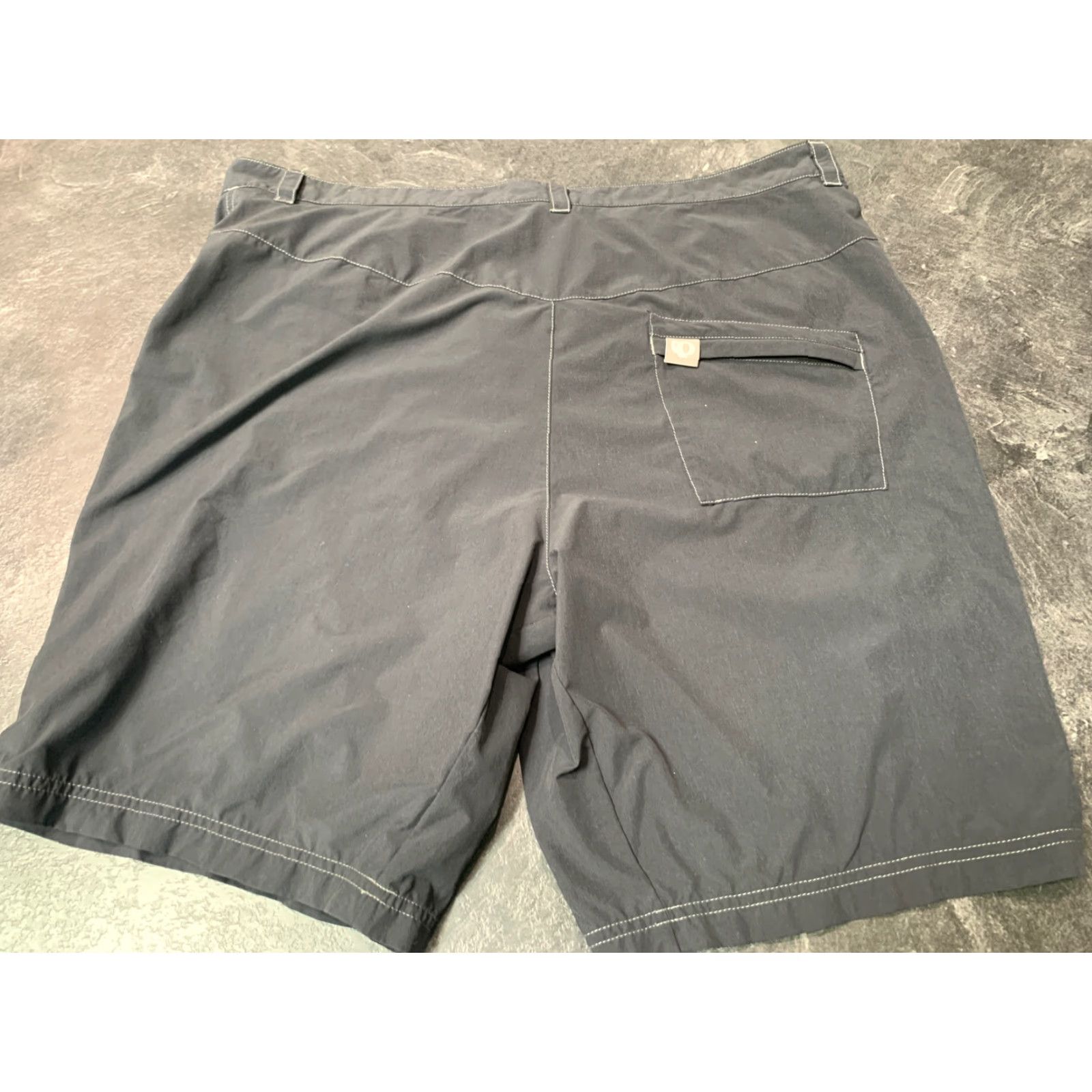 PEARL iZUMi PEARL IZUMI Men's Swim Shorts with Pockets, Charcoal Grey, Size 2XL Size US 39 - 6 Thumbnail